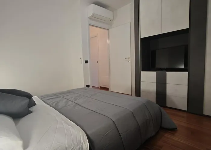 Appartement Flat Near 2 Minutes From Airport ! *