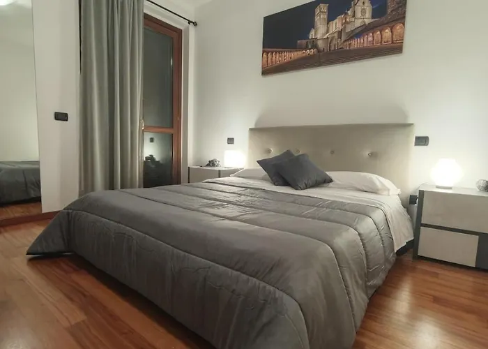 Flat Near 2 Minutes From Airport ! Assise